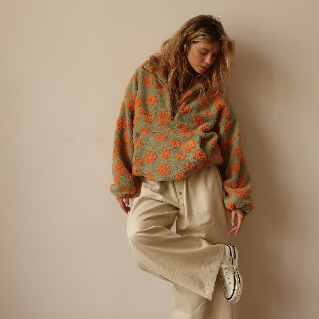 Suzan | Genser med blomsterprint